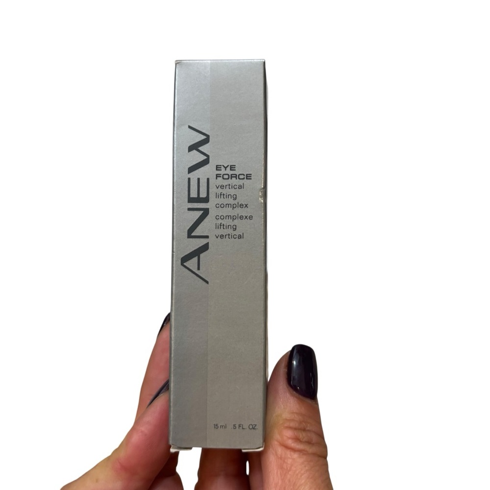Brand new in Box Deadstock Avon Anew Eye Force Vertical Lifting Complex Cream